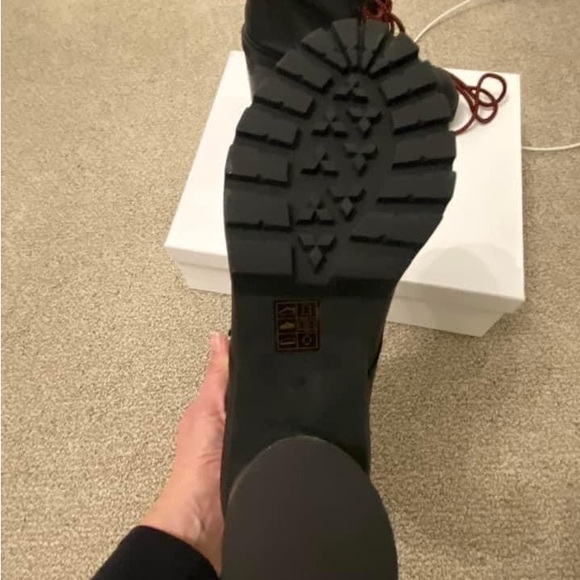 Brand new in box Marc Jacobs Crosby Boots - Picture 2 of 6